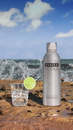 Danzka Vodka Fifty 50% 1,0l 5 Danzka Vodka Fifty 50% 1,0l -Hochwertige Spirituosenläden 25062 danzka vodka fifty 50 1 0l mood 2 3e04