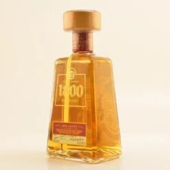 José Cuervo 1800 Tequila Reposado 100% Agave 38% 0,7l -Hochwertige Spirituosenläden 290981 Product a9d0