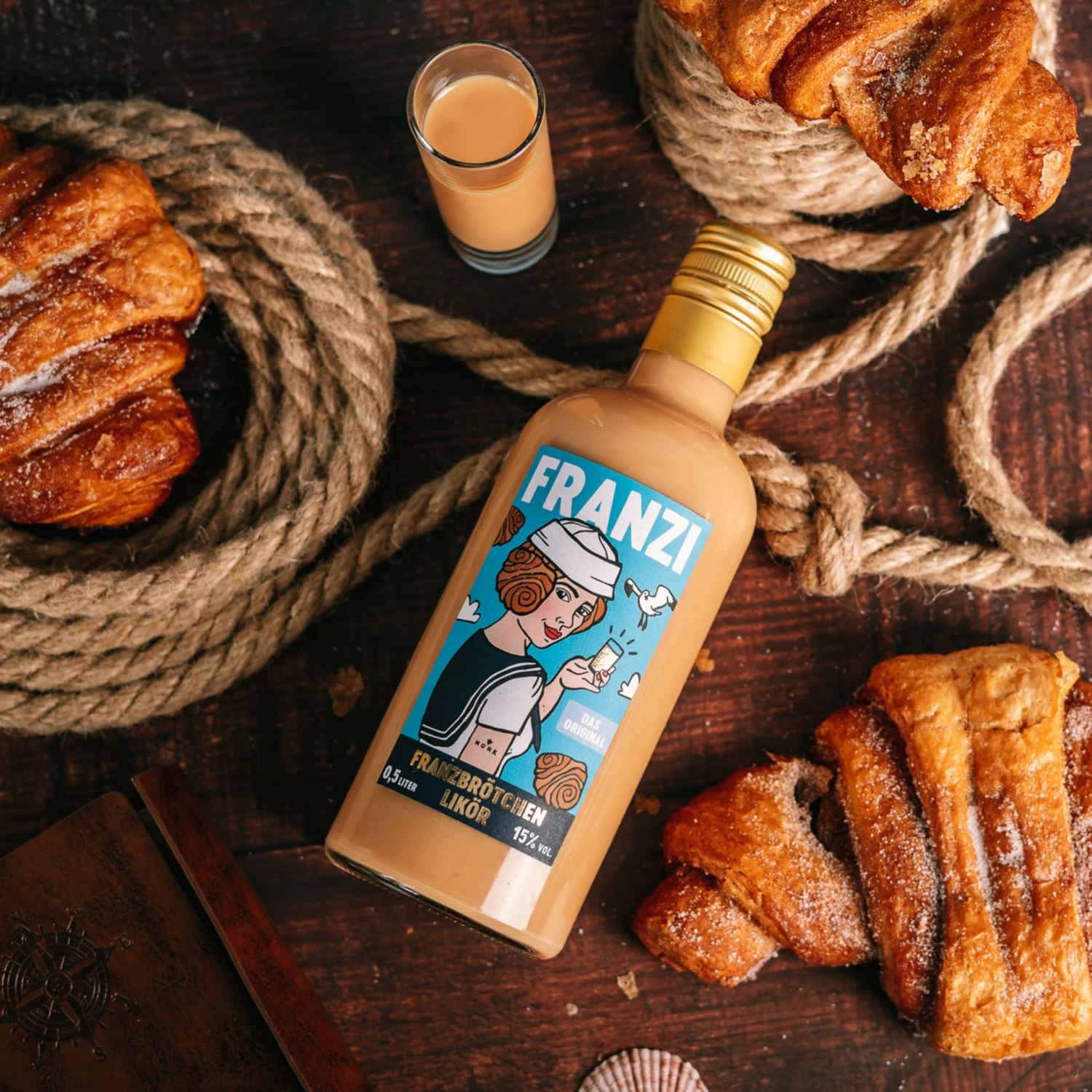 Franzi Franzbrötchen Likör 15% 0,5l 3 Franzi Franzbrötchen Likör 15% 0,5l – Bild 3