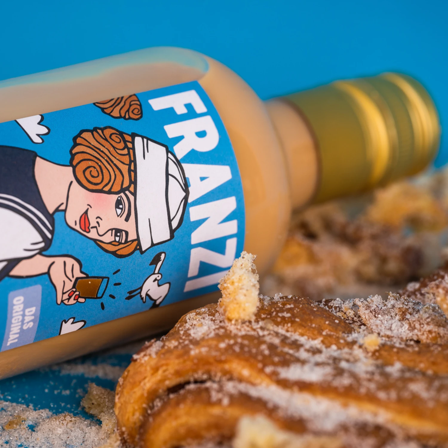 Franzi Franzbrötchen Likör 15% 0,5l 4 Franzi Franzbrötchen Likör 15% 0,5l – Bild 4