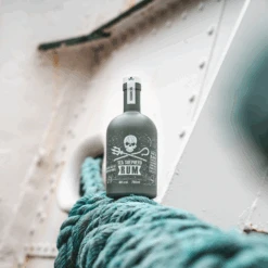 Sea Shepherd Rum 40% 0,7l -Hochwertige Spirituosenläden sea shepard rum mood 4