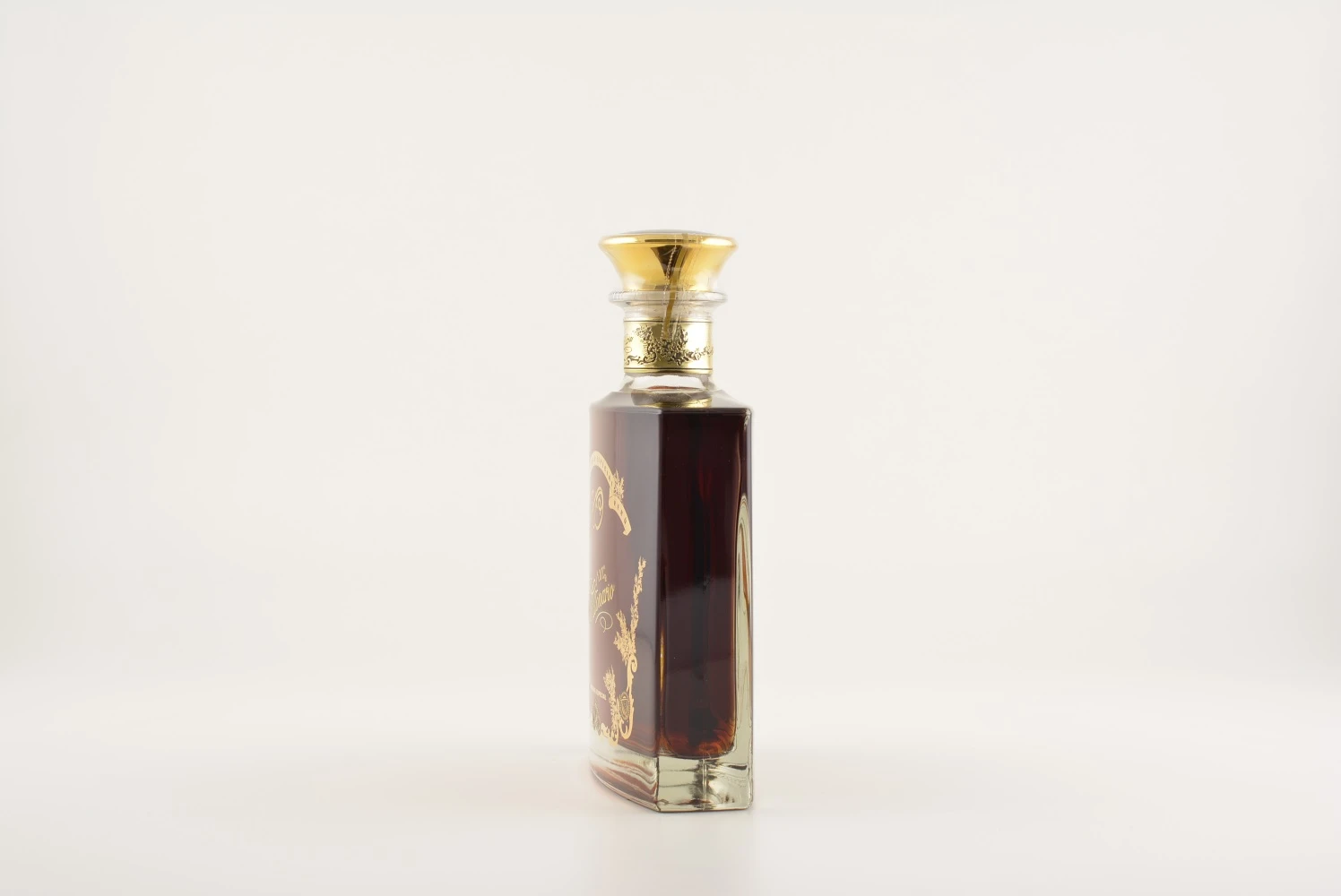 Ron Millonario XO Reserva Especial 40% 0,7l 4 Ron Millonario XO Reserva Especial 40% 0,7l – Bild 4